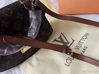 Louis Vuitton Tilsitt Monogram kabelka - 9