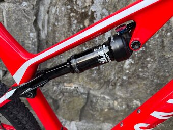 Canyon LUX CF SL 7.0 - 9