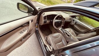 Volvo XC70 D5 136kw, 4x4, ťažné 1800kg - 9