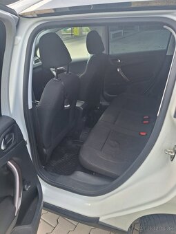 Predám naše rodinné Peugeot 2008 - 9