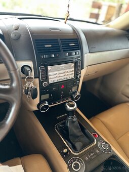 Volkswagen Touareg 3.0 tdi - 9