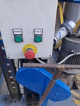 Nožnicový zdvihák - 9