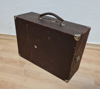 Starý kufríkový gramofón - Mars Pracision - 9