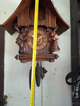 Predám velké funkčné starožitné kukučkové hodiny 240 € - 9