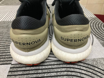 Tenisky Adidas Supernova - 9