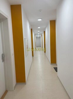 PREDAJ - novostavba - 2- izbový byt s balkónom a parkovacím - 9