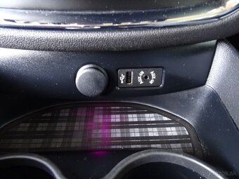 Mini Clubman One 1,5D 85kW 1x maj. pěkná výbava - 9