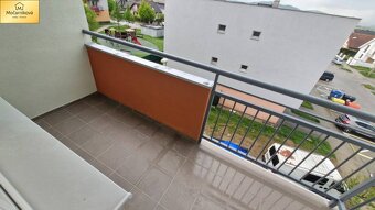 Luxusný, nový veľký 3izbový 94m2 byt s dvomi balkónmi v Dub. - 9