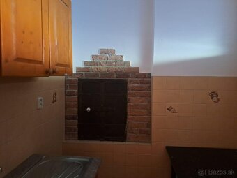 Očkov - Krásny viacgeneračný RD, 698 m2 pozemok na predaj - 9