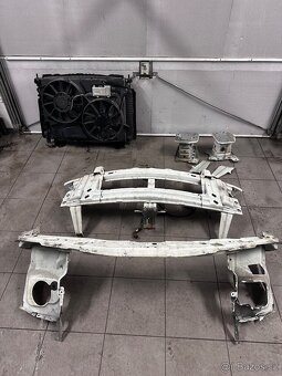 Opel Antara rv. 2014 předek Bílá barva - 9