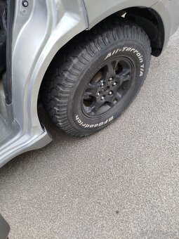 Mitsubishi Pajero 3,2 - 9