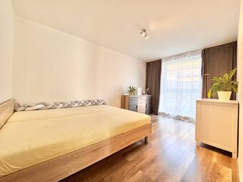 Predaj: Rodinný dom typu bungalov - zabývaná novostavba v Gb - 9