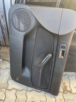 Golf 4 hatchback dvere - 9