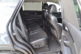 Kia Sorento 2.2 CRDI Platinum AT - 9