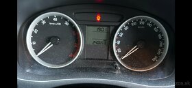 Škoda fabia combi 1,4 benzin výbornom stave - 9