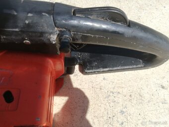 Motorová píla Stihl 015 AV - 9