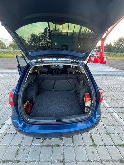 Seat Ibiza IV ST 6j 1.6 TDI - 9