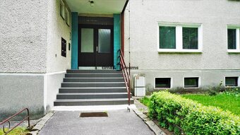 NA PREDAJ - 4 izbový byt s podielom 120m2 pozemku - 9