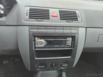 Škoda Fabia Combi 1.2 HTP _ 170 000km - 9