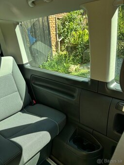 VW T5 MULTIVAN 2.0TDI 103KW r.11/2011 218000km tempomat - 9