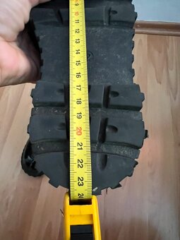 Dievčenské zimné čierne lakované poltopánky - 9