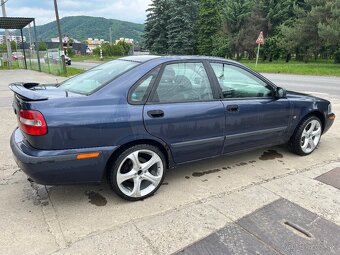 Volvo S40 1.9di - 9