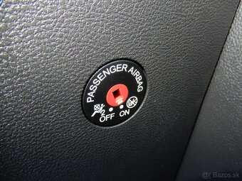 Predám Ford Mondeo mk5 2016 1,5 EcoBoost - 9