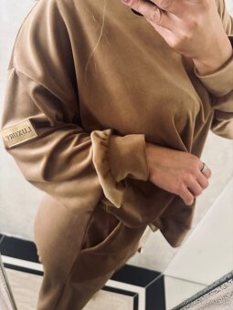 Damska talianska velurova suprava browni - 9