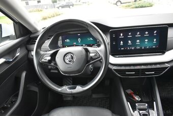 Škoda Octavia Combi 2.0 TDI DSG Premium Style - 9