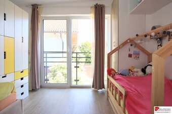 REB.sk Predaj 4 izbový dvojpodlažný rodinný dom Štúrova ul, - 9