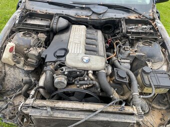 Rozpredám Bmw e39 530d 142kw - 9