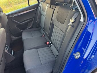 Škoda Octavia Combi 2.0 TDI Style DSG - 9