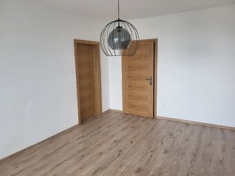 2- izbový byt v Trebišove ulica SNP, sídlisko juh - 9