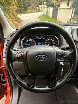 Ford Ranger 3,2 TDCi DoubleCab 4x4 Wildtrack - 9
