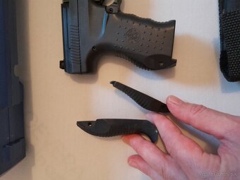 Smith & Wesson SW99, cal. 9 x 19mm, Luger - 9