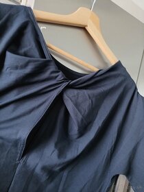 COS luxusné tmavo modré bavlnené šaty S-M - 9