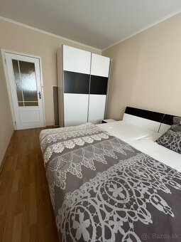 V Štúrove na predaj 4. izb. byt s výhladom na Baziliku - 9