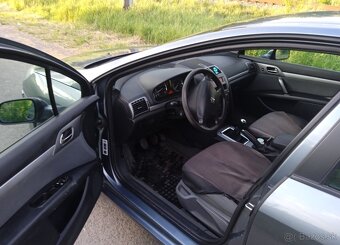 Predám Peugeot 407. 1.8b. tv 2006 - 9