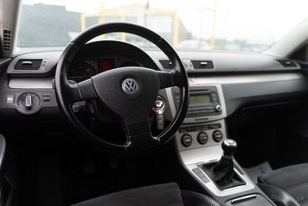 Volkswagen Passat 2.0 TDI Comfortline 4-Motion - 9