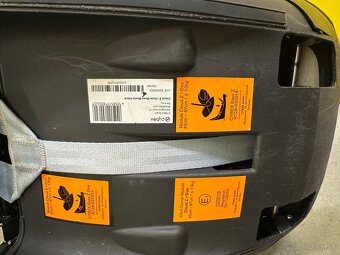 Autosedačka CYBEX Cloud Z i-Size + Isofixová báza CYBEX - 9