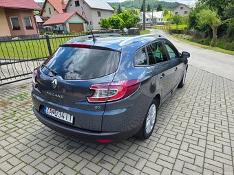 Renault Megane Grandtour 1.5,kúpené na SK - 9
