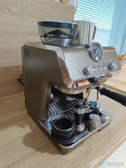 Pákový kávovar Delonghi - 9