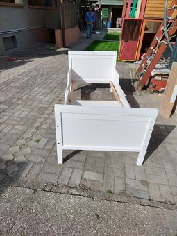 Rastúca postel pre deti Sundvik - 9