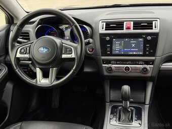 Subaru Legacy Outback 2,0 D 110 kW A/T 4x4 - 9