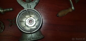 Mlynčeky-na orechy,mäso 2ks - 9