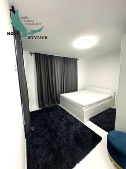 Luxusná novostavba vila s bazénom blízko mora a výhľadom na - 9