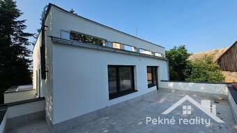Predaj rodinného domu s garážou vo Zvolene - mestská časť Mô - 9