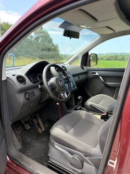 VW CADDY 1.6TDi 75KW - 9
