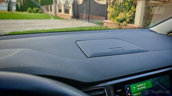 Volkswagen Golf Sportsvan 1.0 TSI REZERVOVANÉ - 9