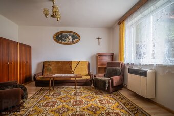 Predaj rodinného domu v obci Jánovce - 9